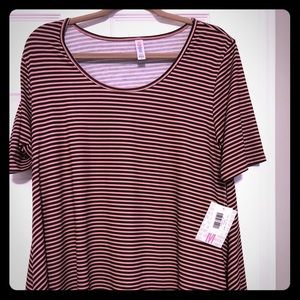 NWT Lularoe Perfect T